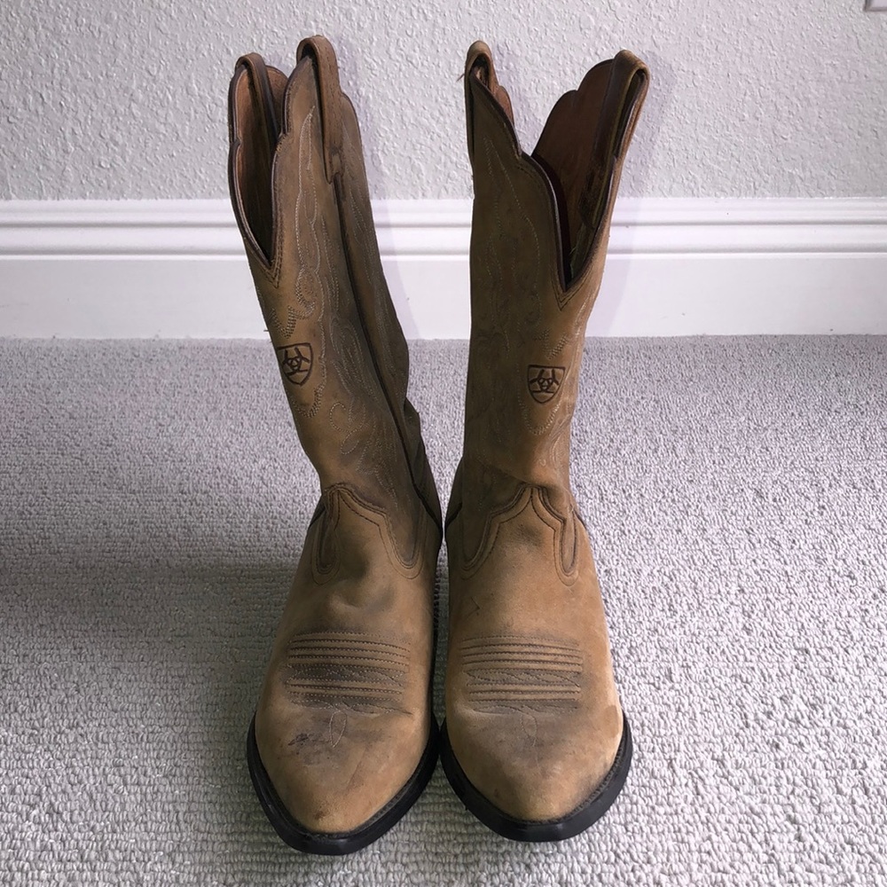 Ariat Cowgirl boots 7